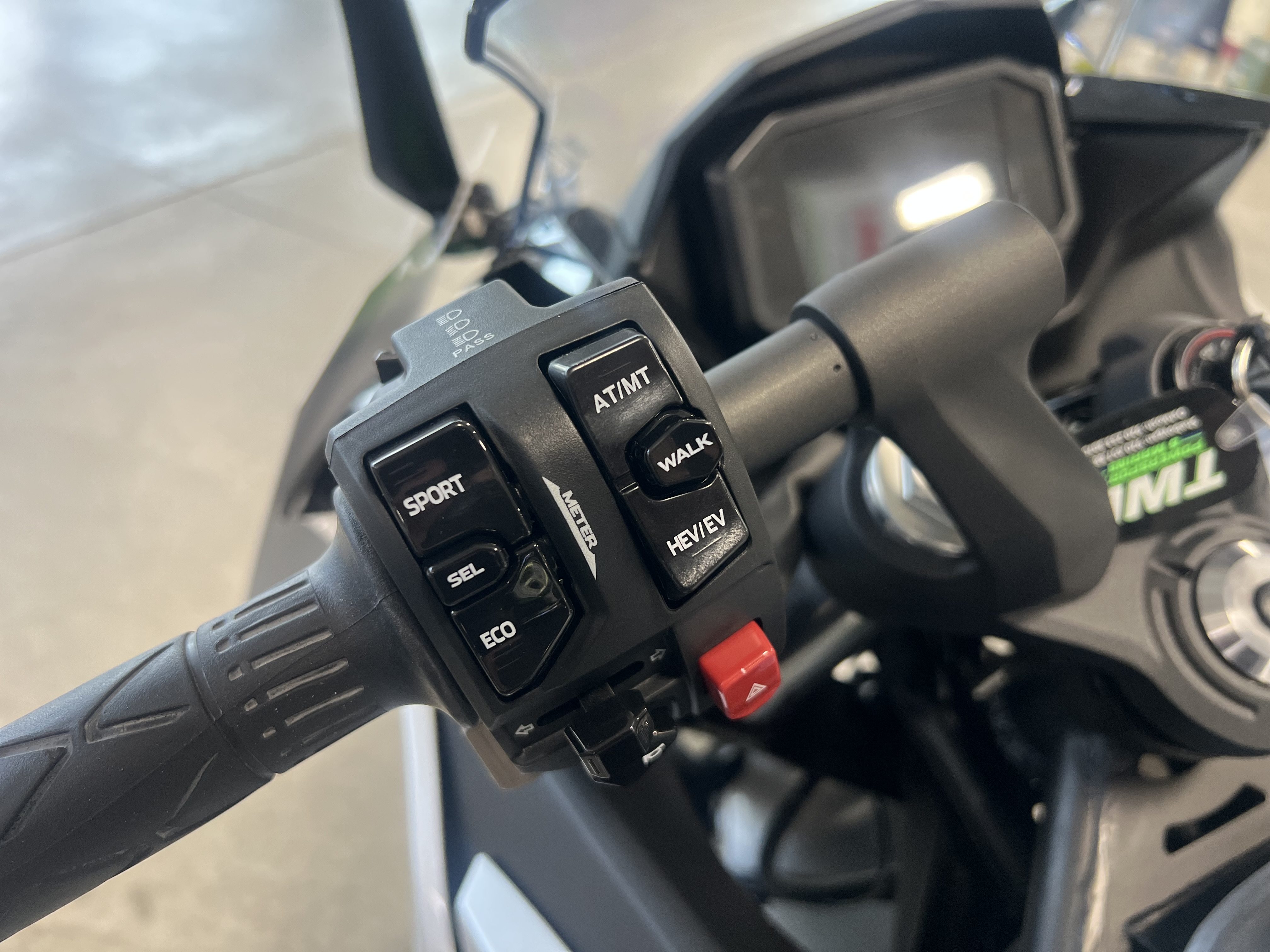 2024 Kawasaki NINJA 7 HYBRID ABS MOTORCYCLE