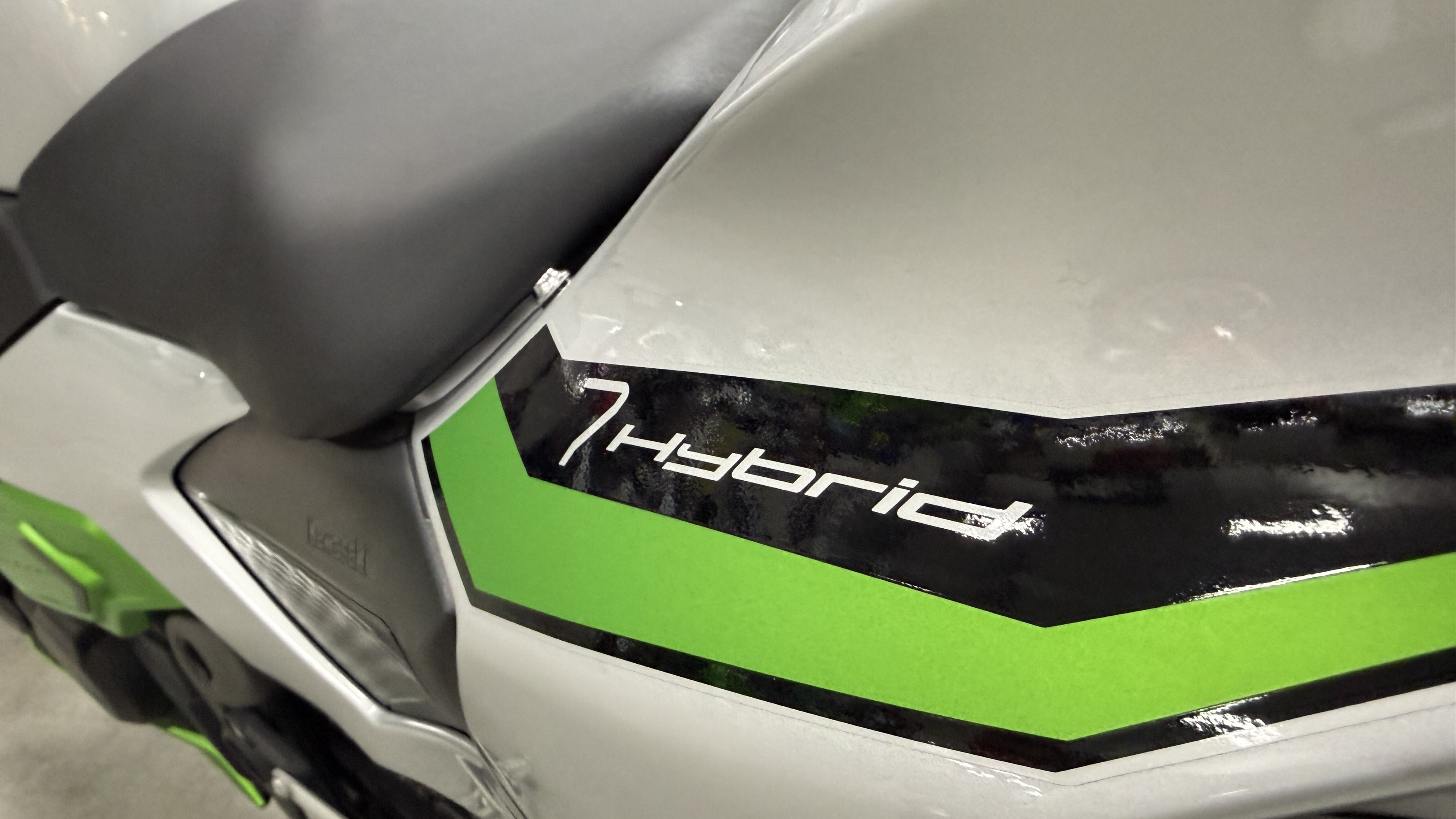 2024 Kawasaki Z7 HYBRID ABS MOTORCYCLE