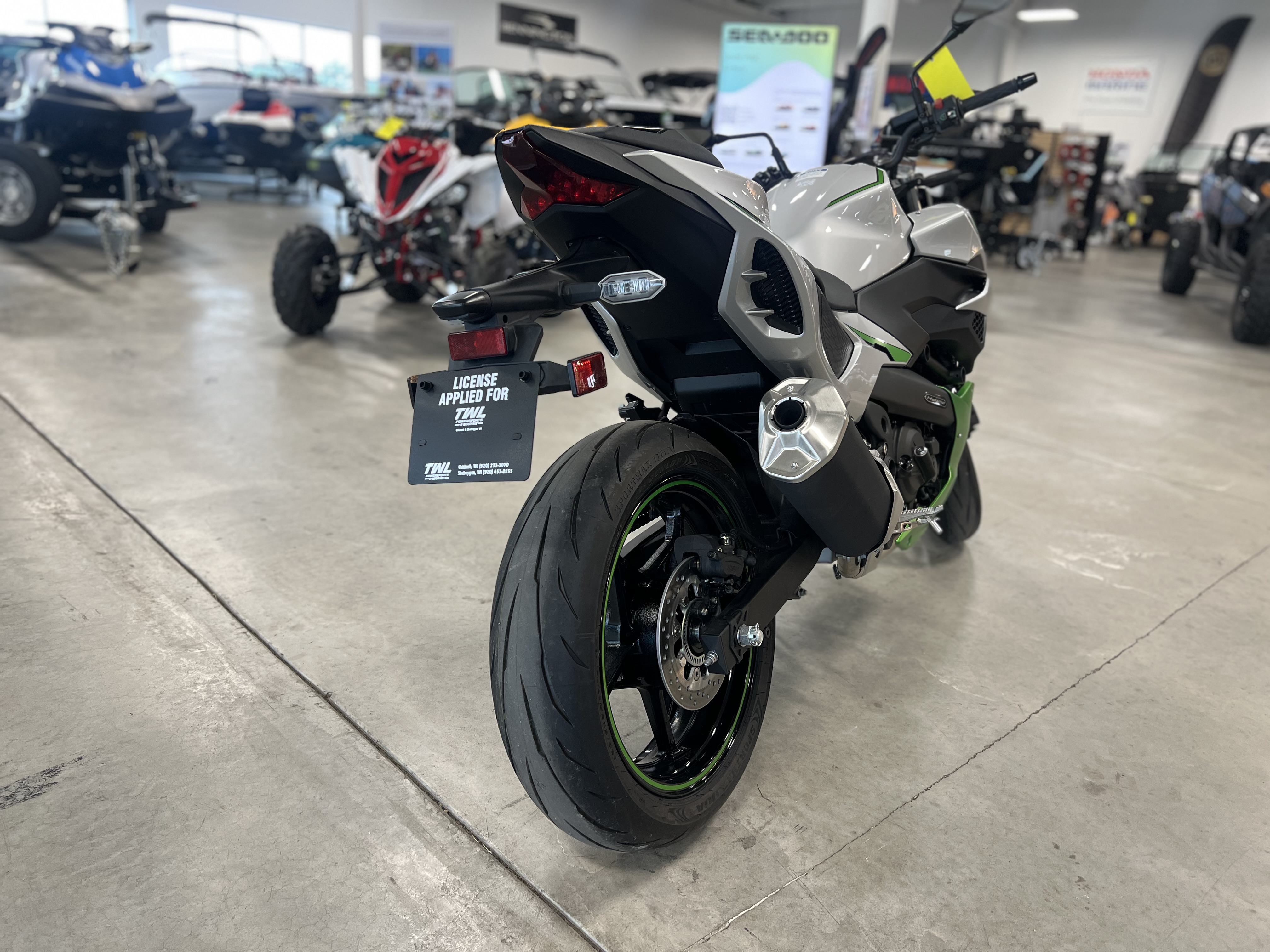 2024 Kawasaki Z7 HYBRID ABS MOTORCYCLE