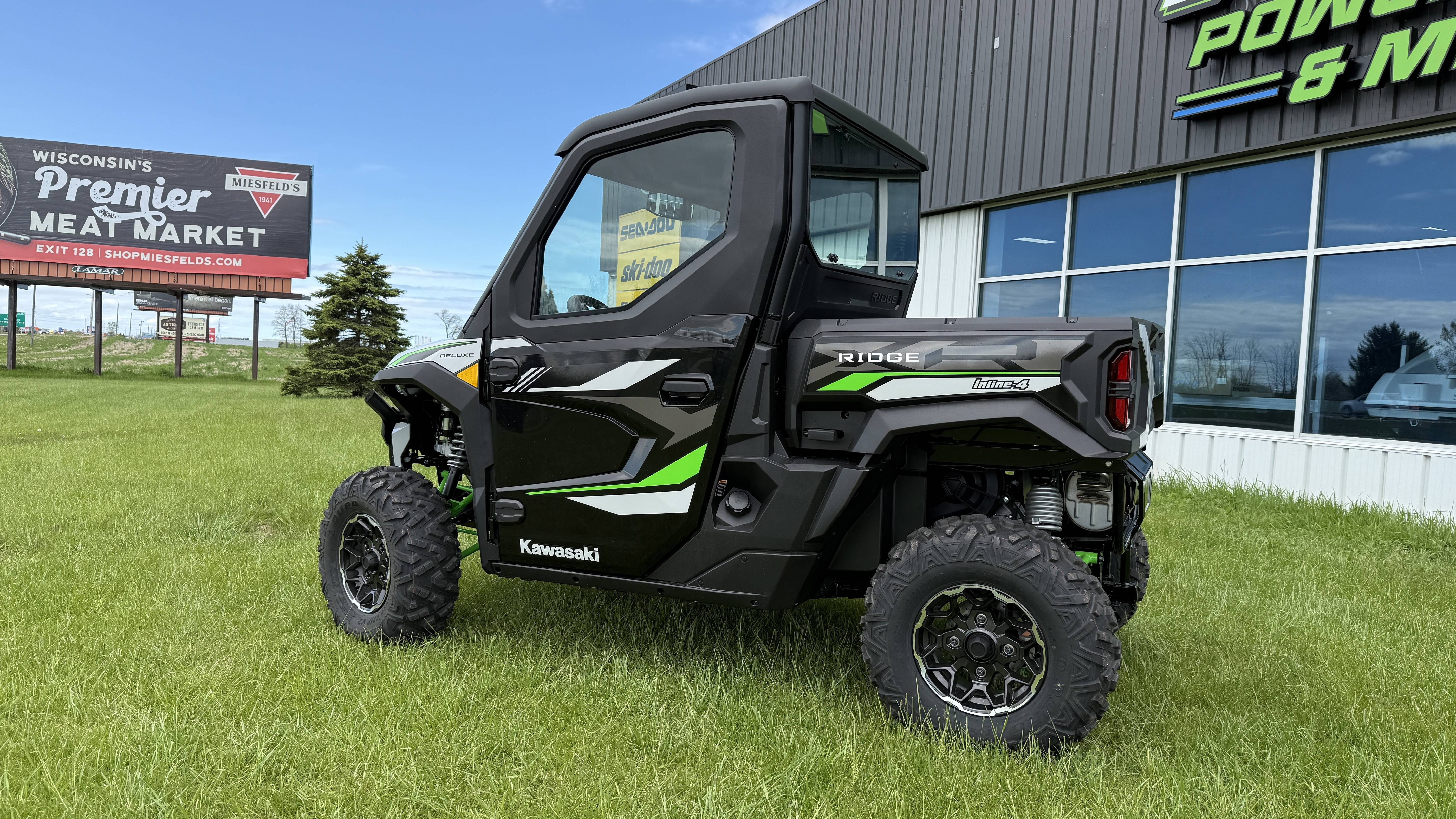2025 Kawasaki RIDGE XR Deluxe HVAC UTILITY