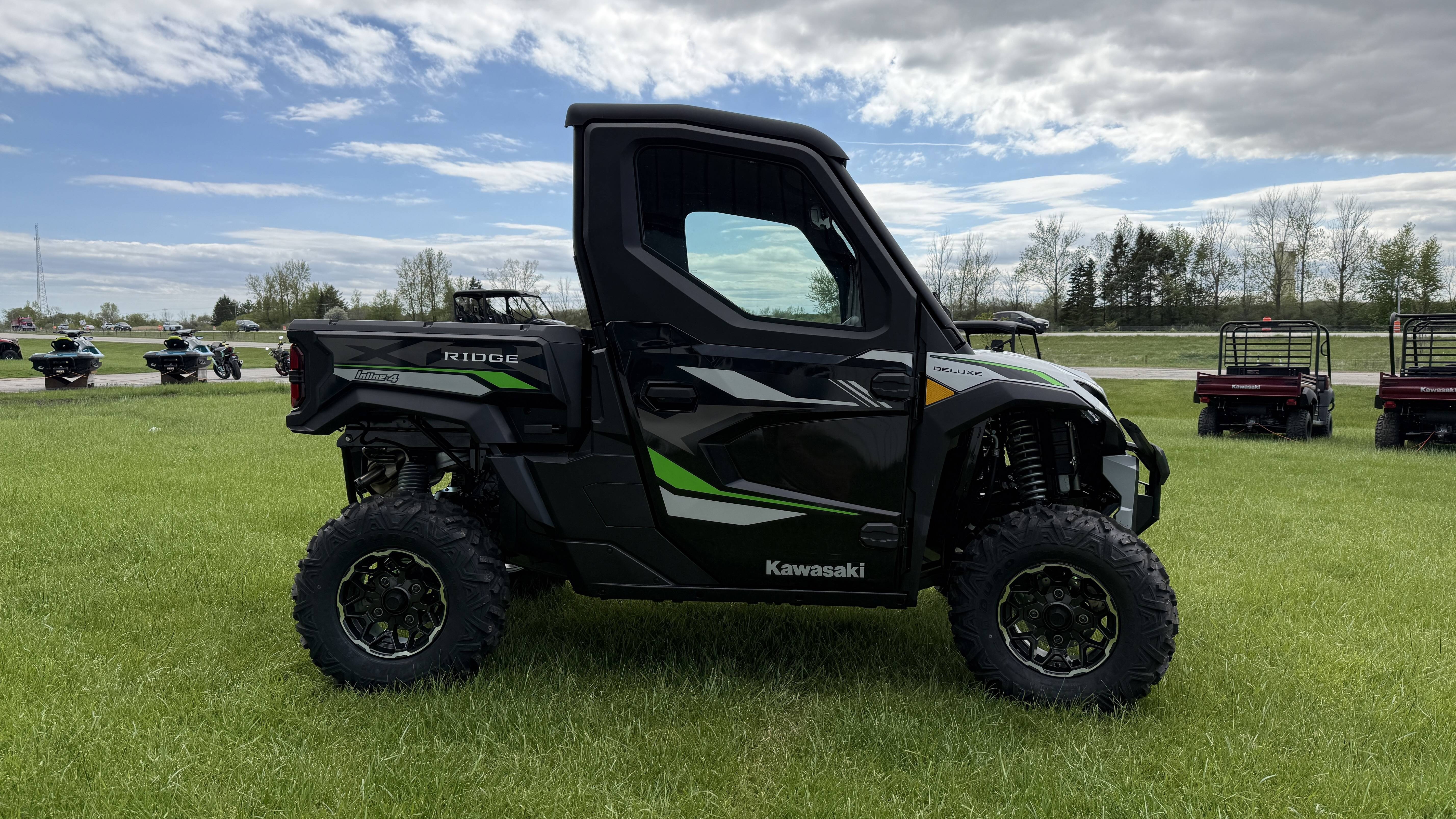 2025 Kawasaki RIDGE XR Deluxe HVAC UTILITY