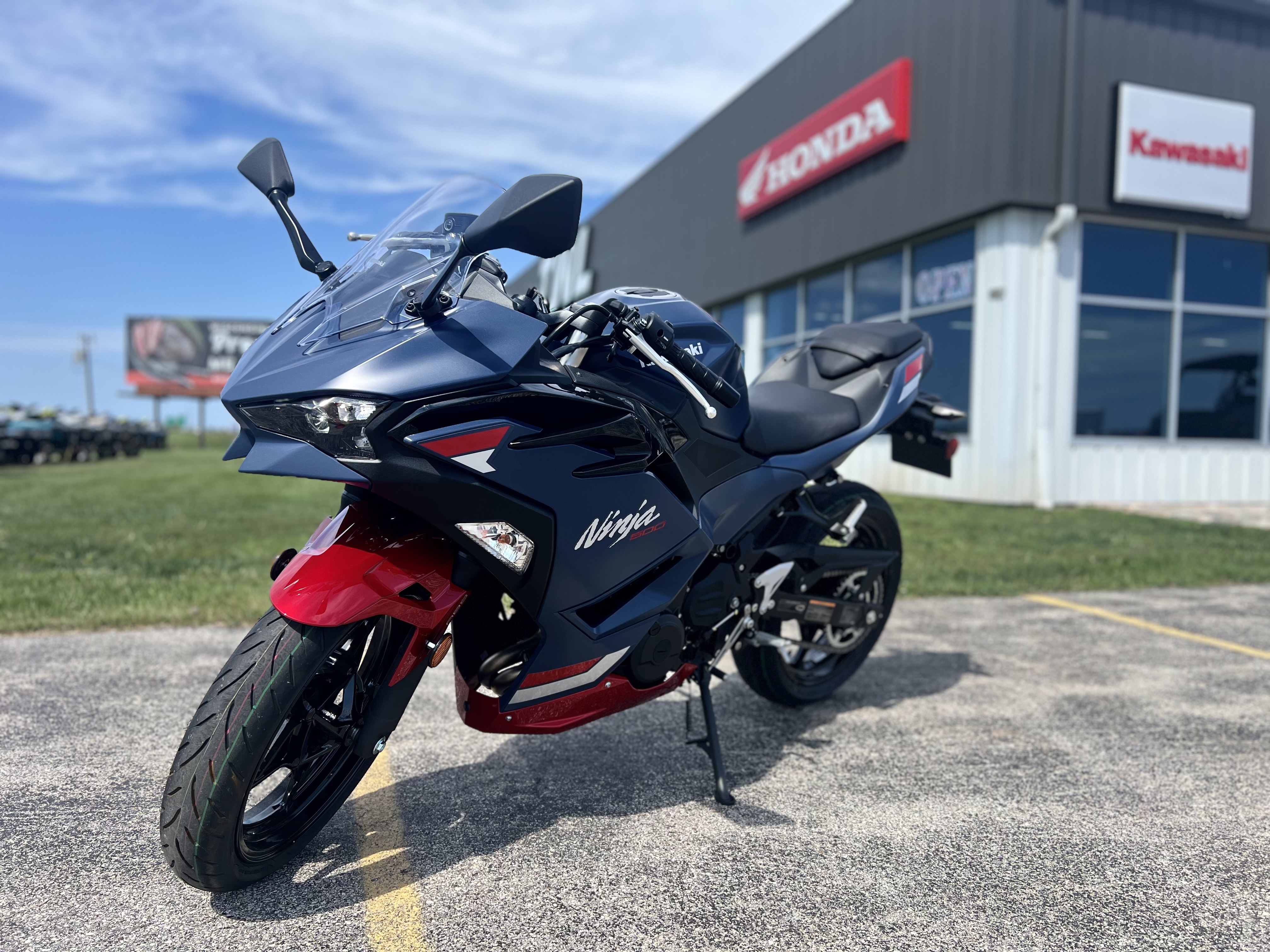 2026 Kawasaki Ninja 500 ABS MOTORCYCLE