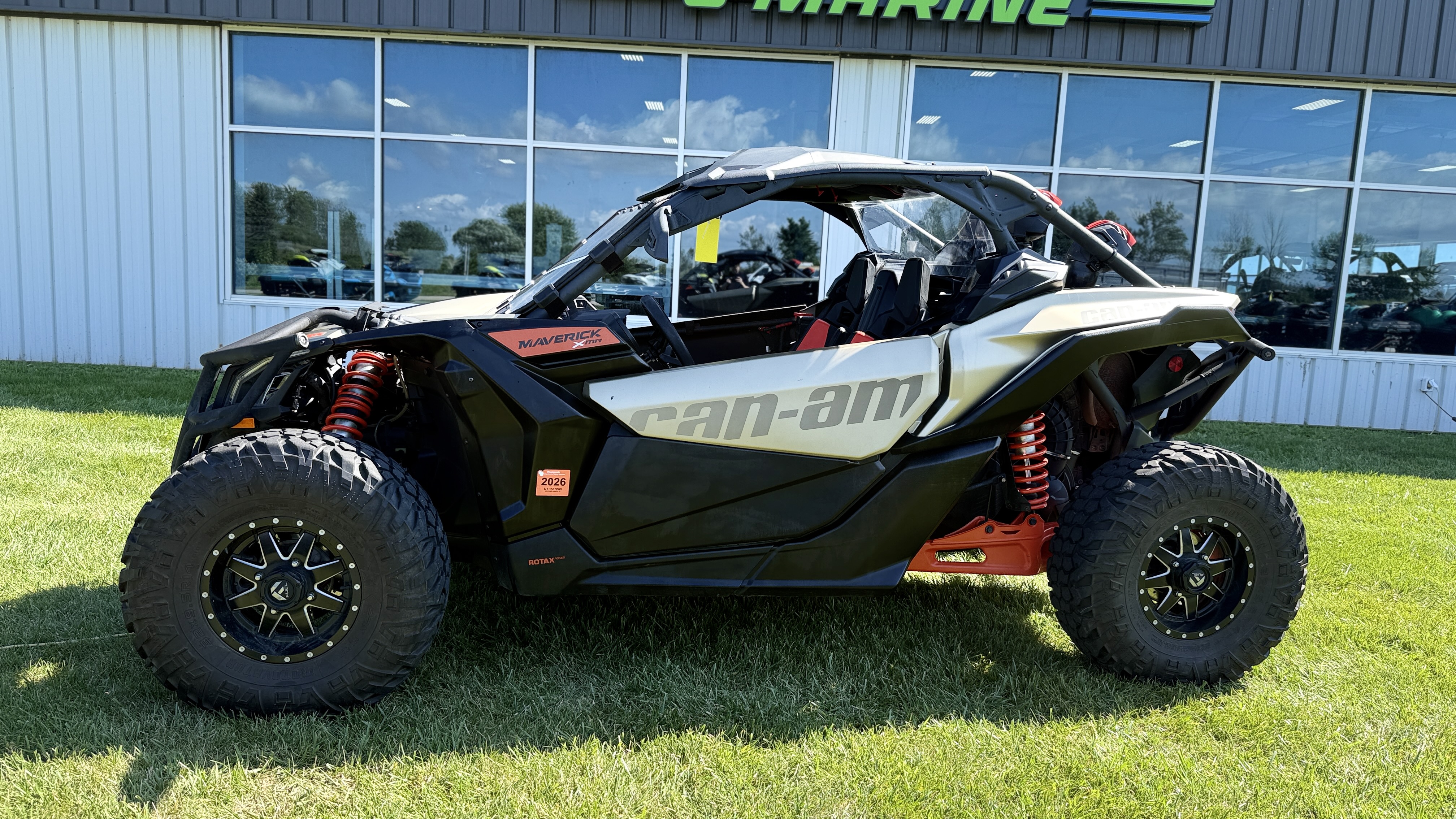 2023 CAN-AM Maverick X3 X MR Turbo RR 64 UTILITY