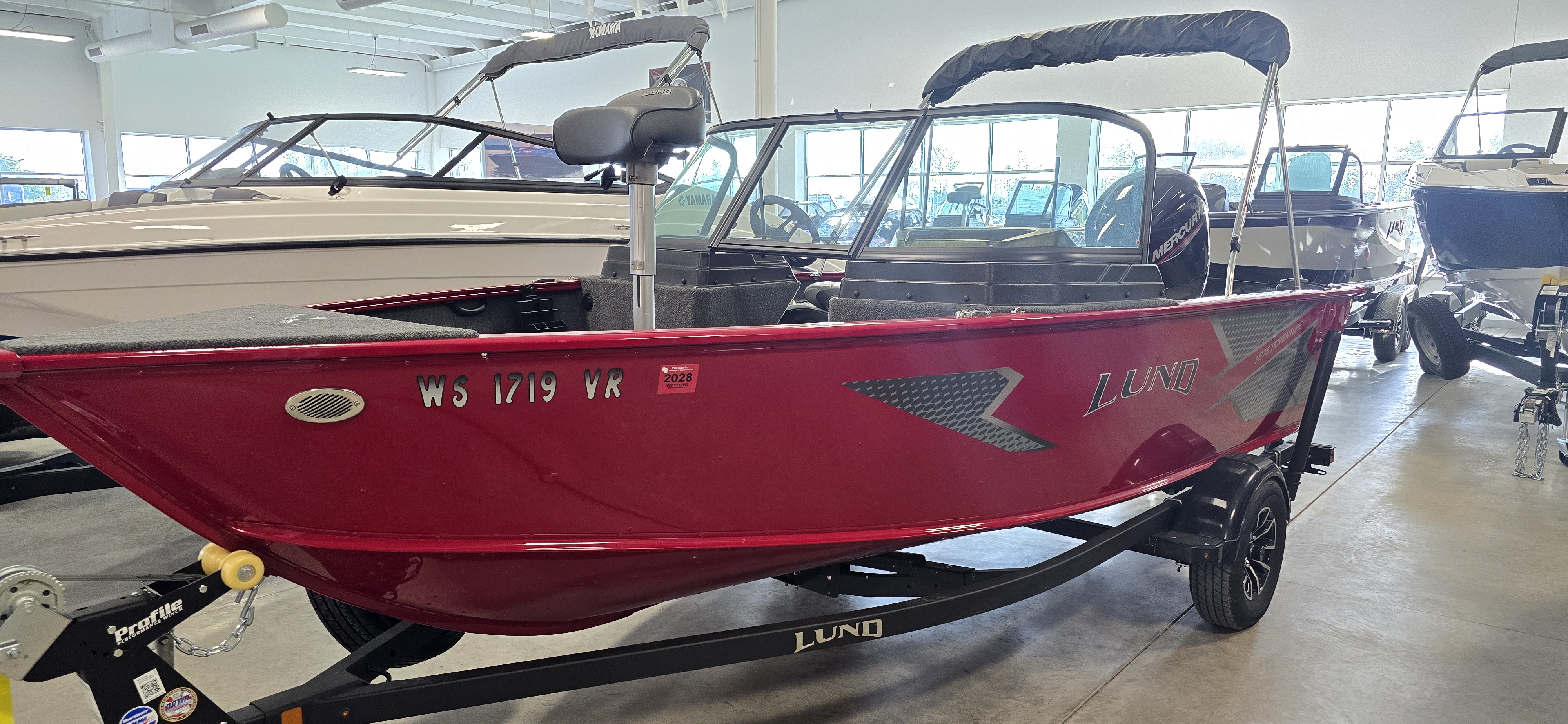 2024 Lund 1675 Adventure BOAT