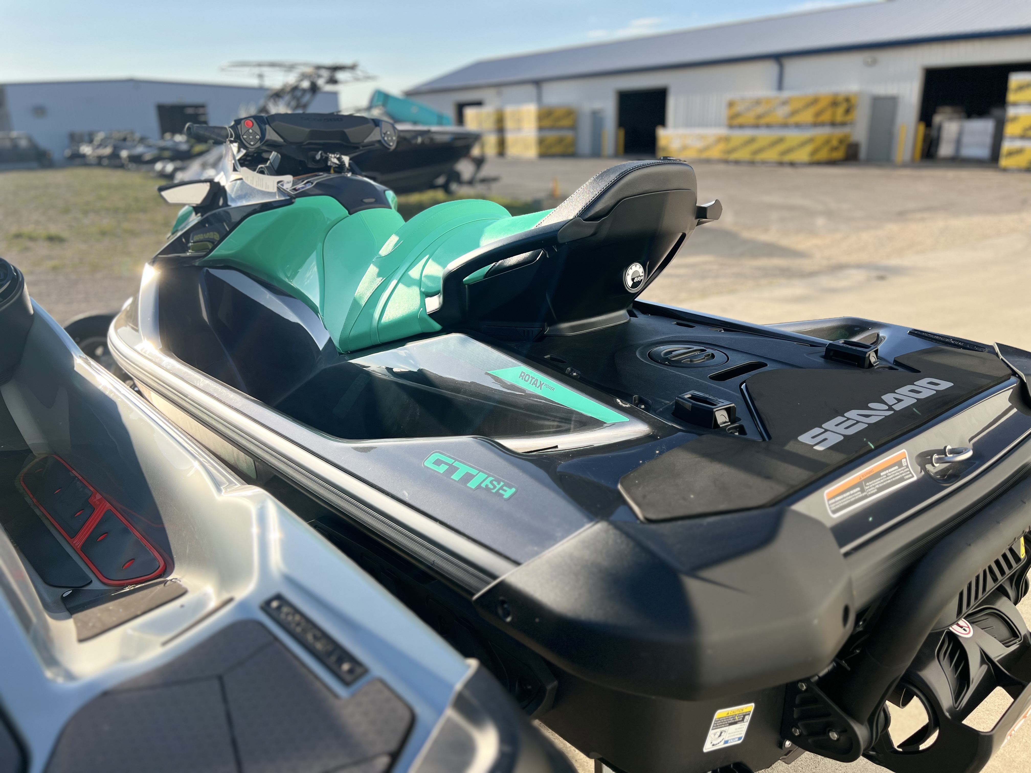 2026 Sea-Doo GTI SE 170 WATERCRAFT