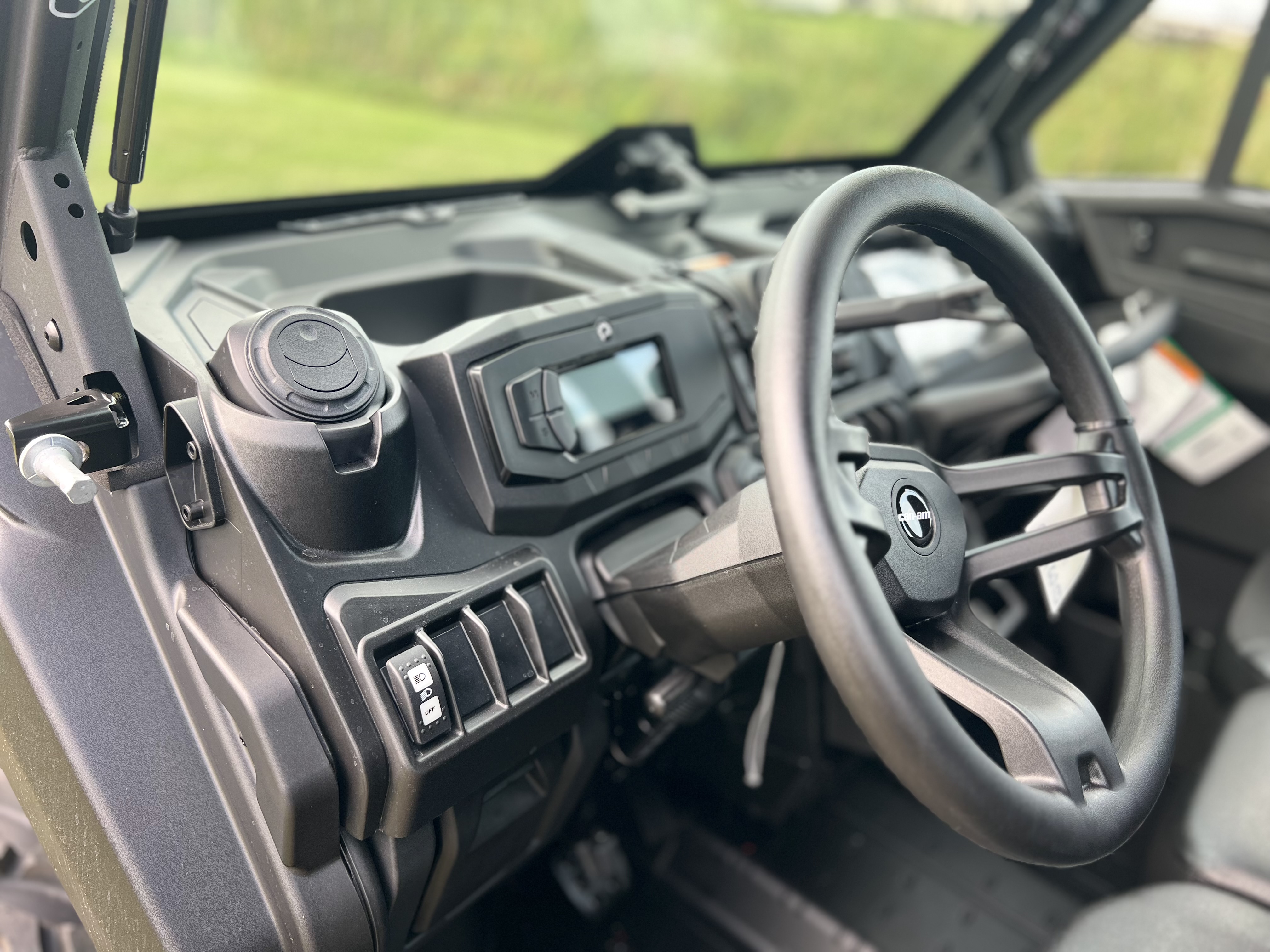2027 Can-Am Defender MAX DPS CAB HD10 UTILITY