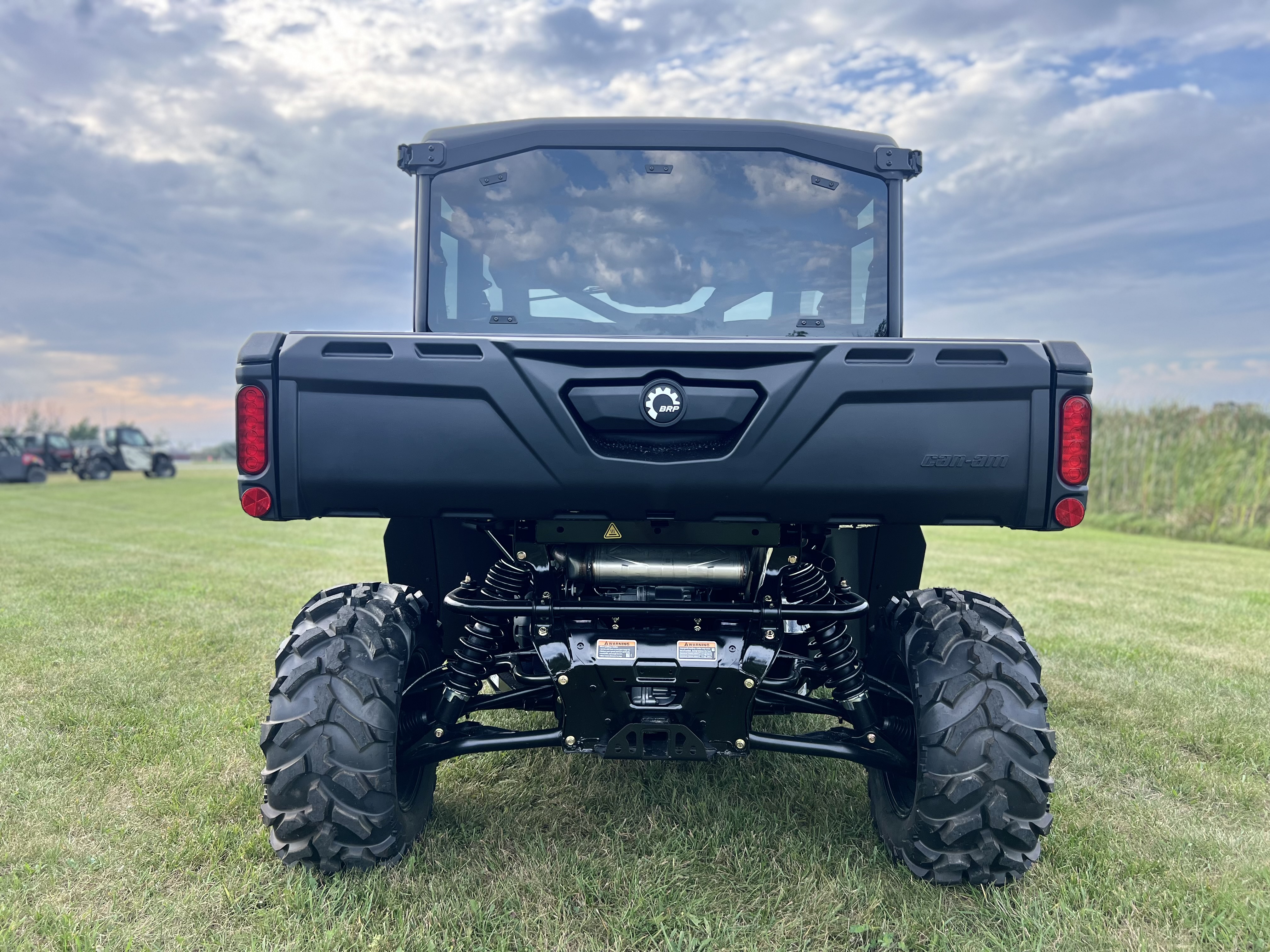 2027 Can-Am Defender MAX DPS CAB HD10 UTILITY