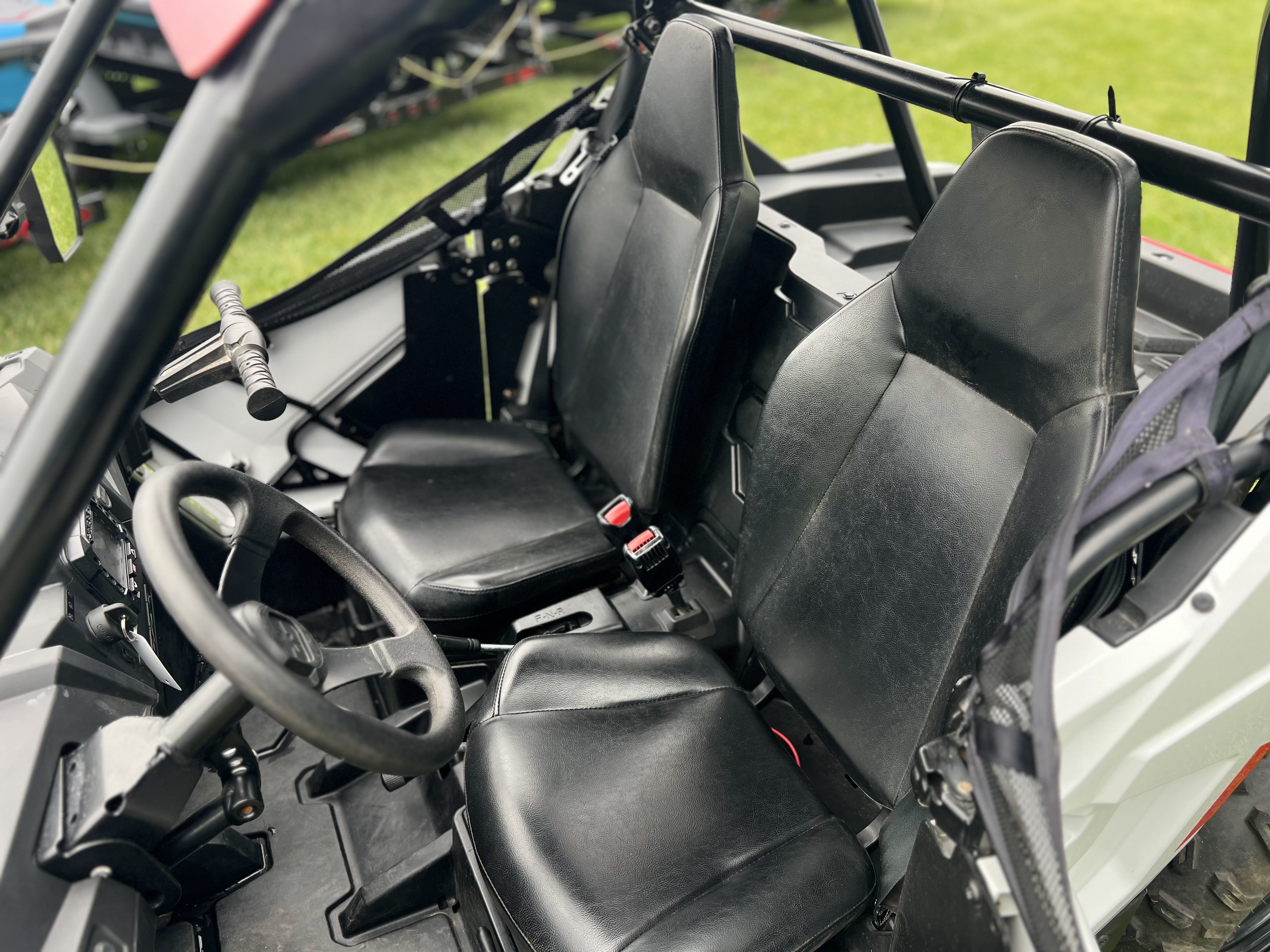 2023 Polaris Industries RZR 200 EFI UTILITY
