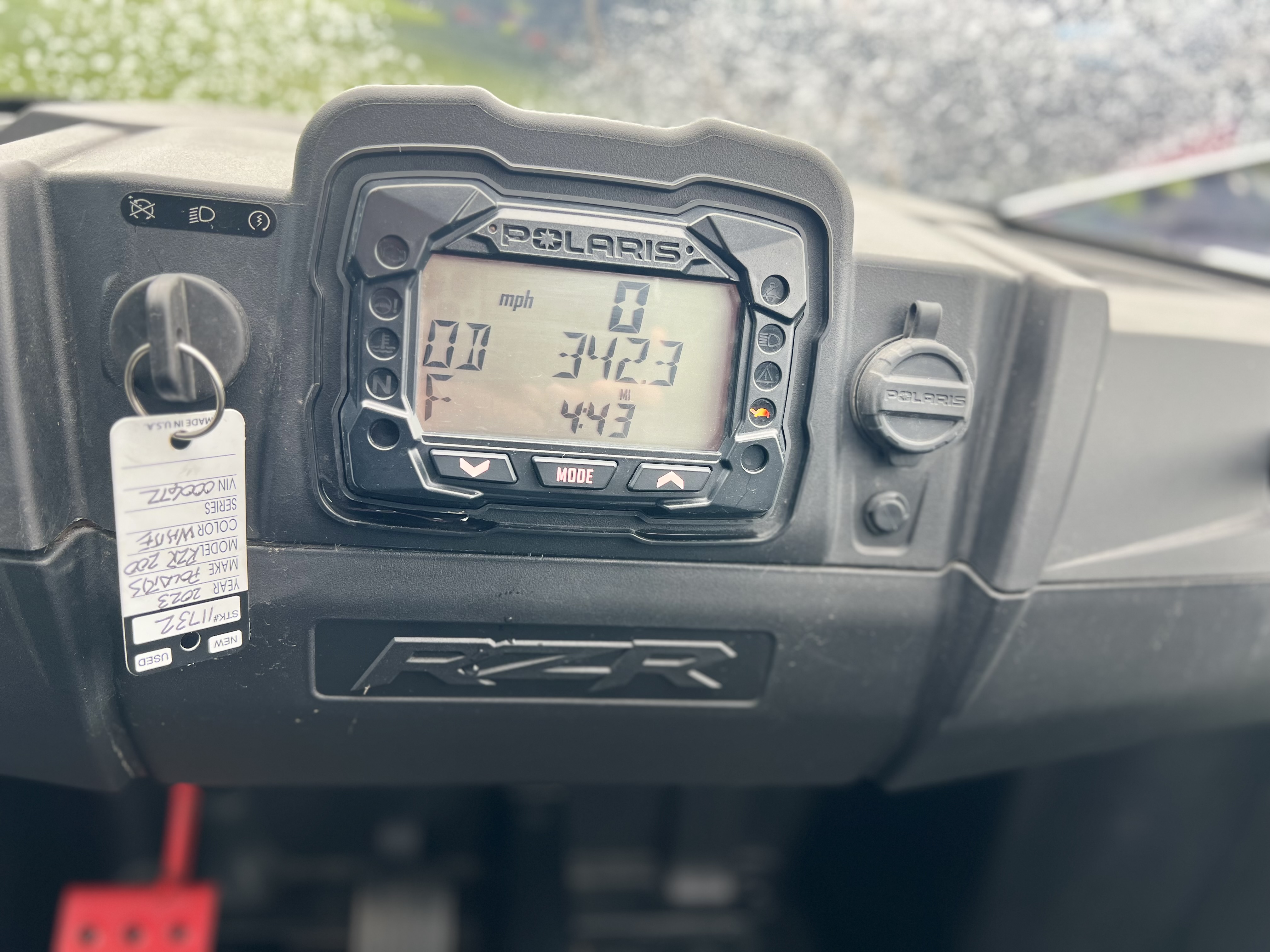 2023 Polaris Industries RZR 200 EFI UTILITY