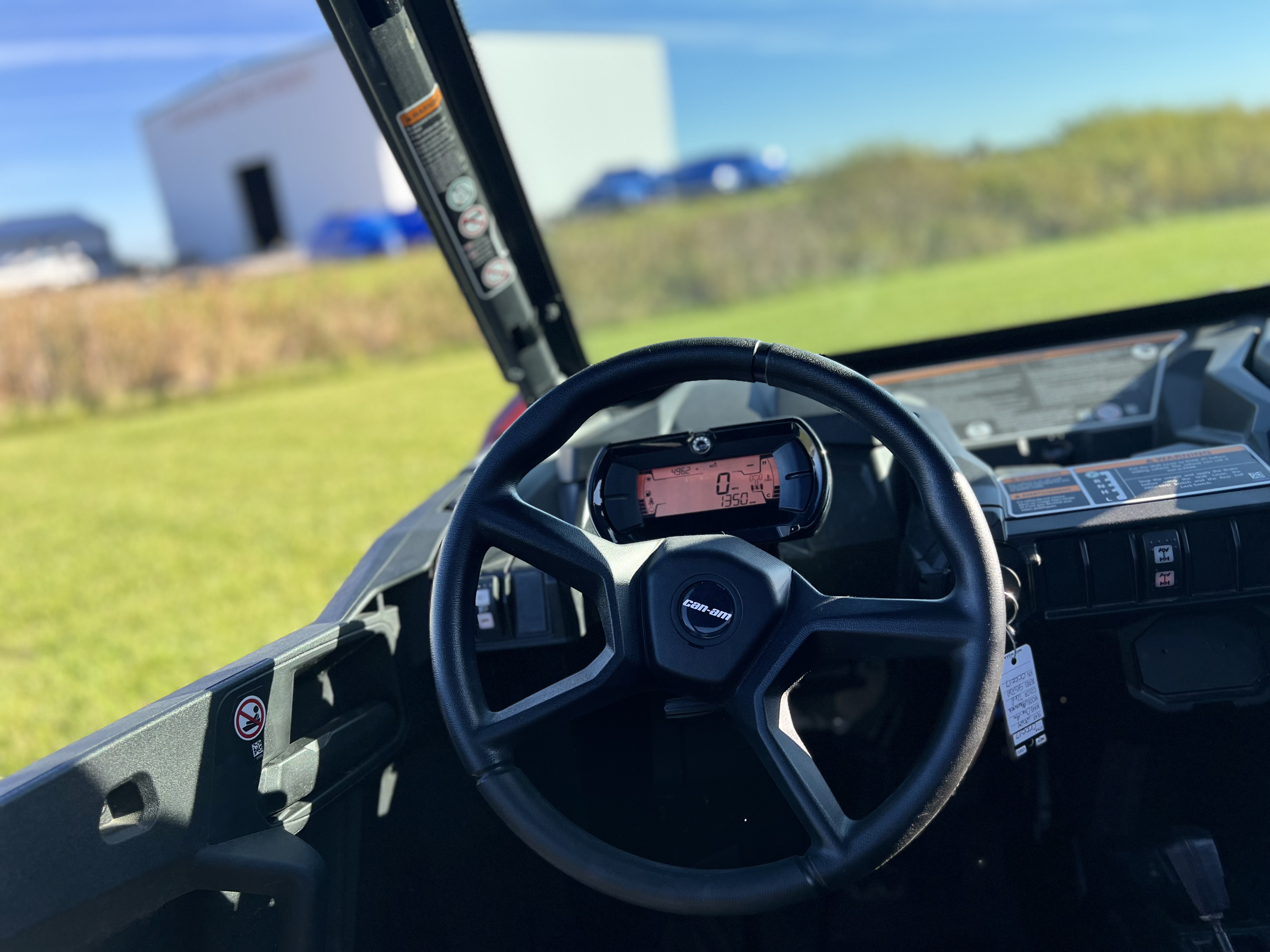 2024 Can-Am MAVERICK SPORT DPS1000R UTILITY