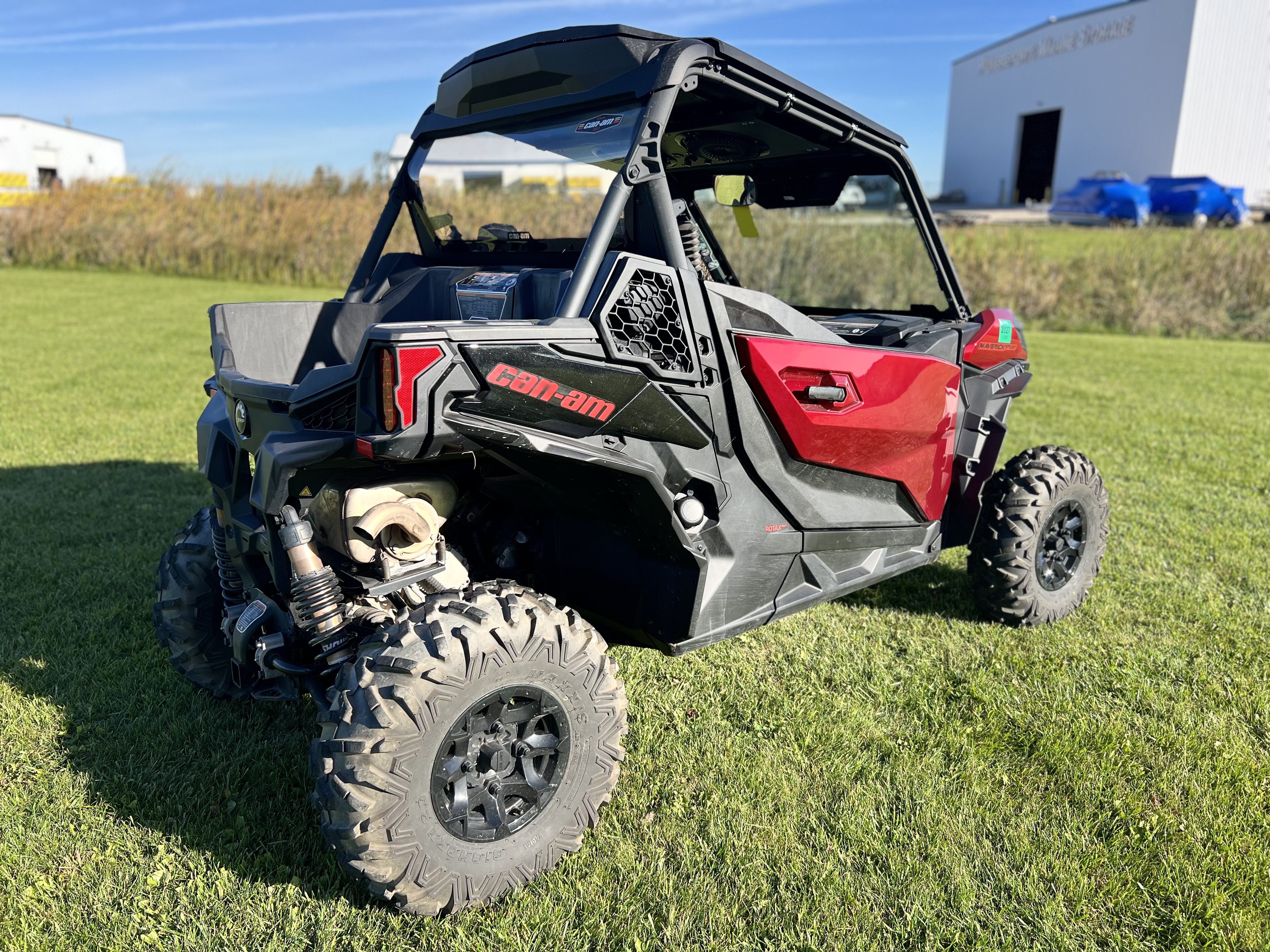 2024 Can-Am MAVERICK SPORT DPS1000R UTILITY