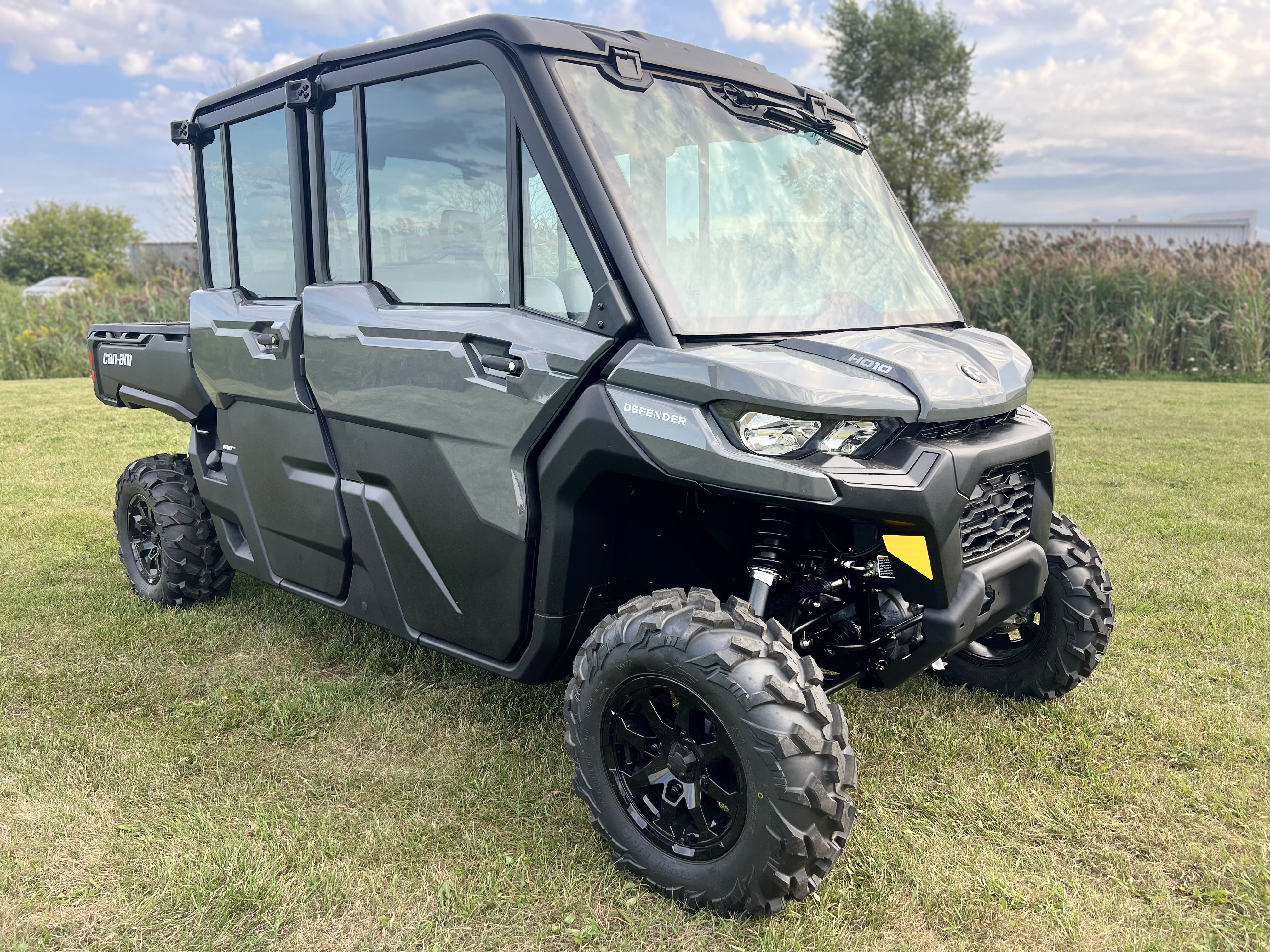 2027 Can-Am Defender MAX DPS CAB HD10 UTILITY